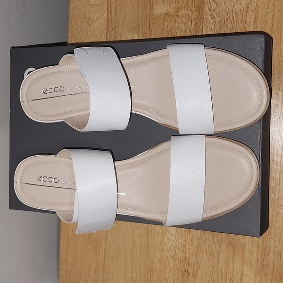 Sz 10 Ecco white wedge slip on sandal EU 41 NIB - Picture 3 of 7
